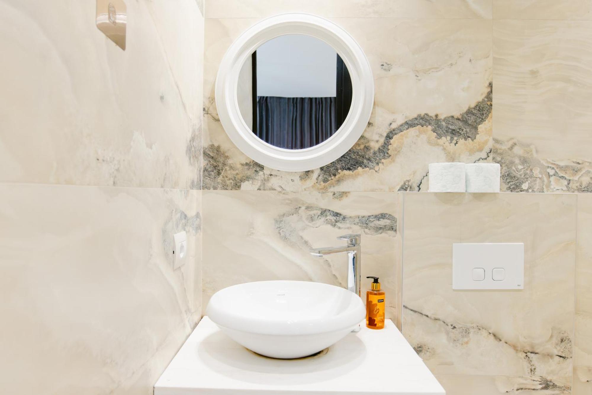 טיראנה Durres Str Modern Apartments - The Nest מראה חיצוני תמונה